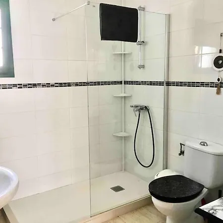 Casa Kazbar, Lovely 1 Bed & Communal Pool 빌라 플라야블랑카