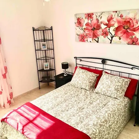 Casa Kazbar, Lovely 1 Bed & Communal Pool 플라야블랑카