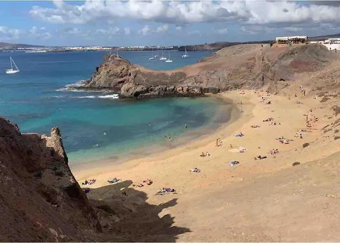 Villa Casa Kazbar, Lovely 1 Bed & Communal Pool Playa Blanca (Lanzarote)