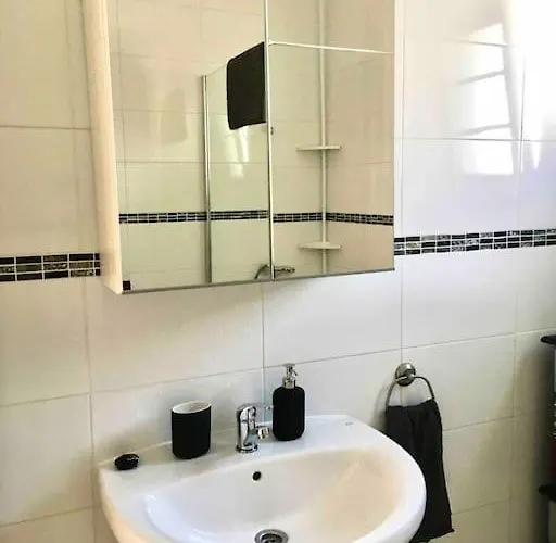 Casa Kazbar, Lovely 1 Bed & Communal Pool Willa