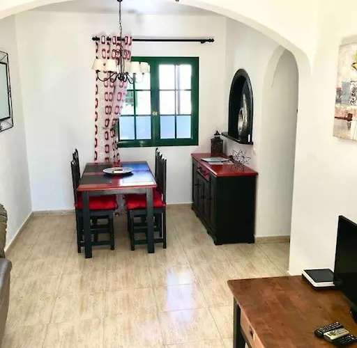 Casa Kazbar, Lovely 1 Bed & Communal Pool 빌라