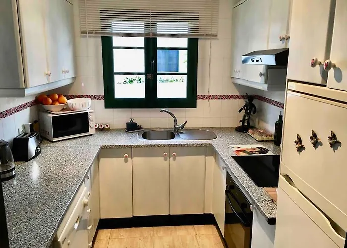 빌라 Casa Kazbar, Lovely 1 Bed & Communal Pool